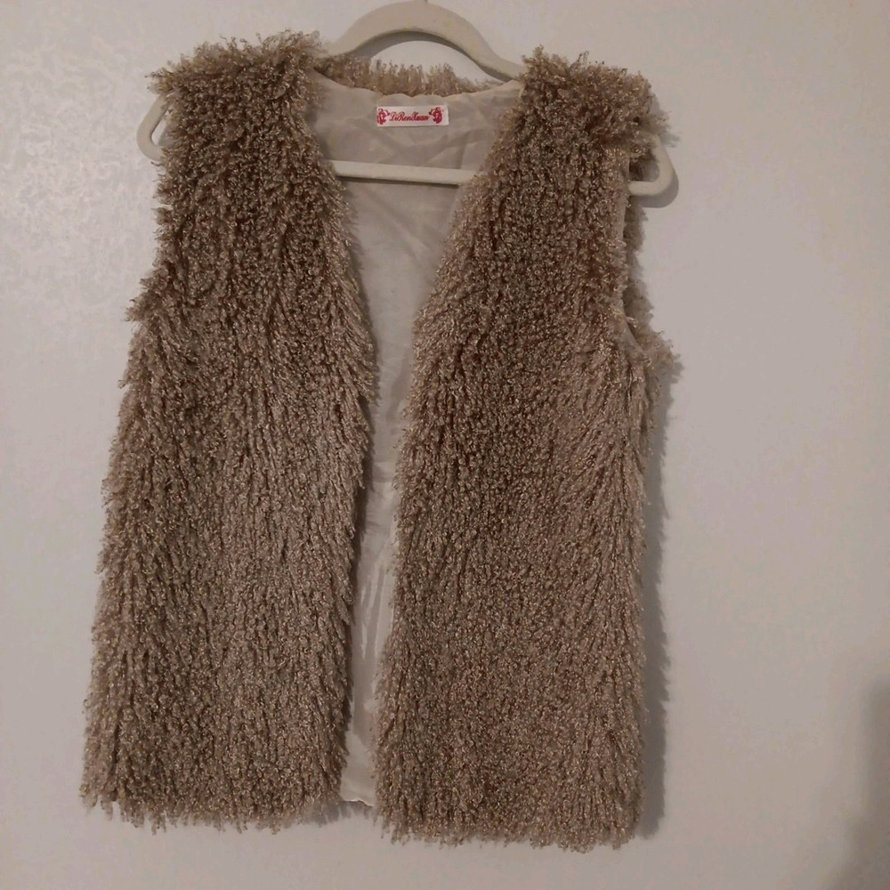 Li Ren Xuan-‎ Faux Fur Vest Women's S/M Oatmeal 100% Polyester Faux Fur...